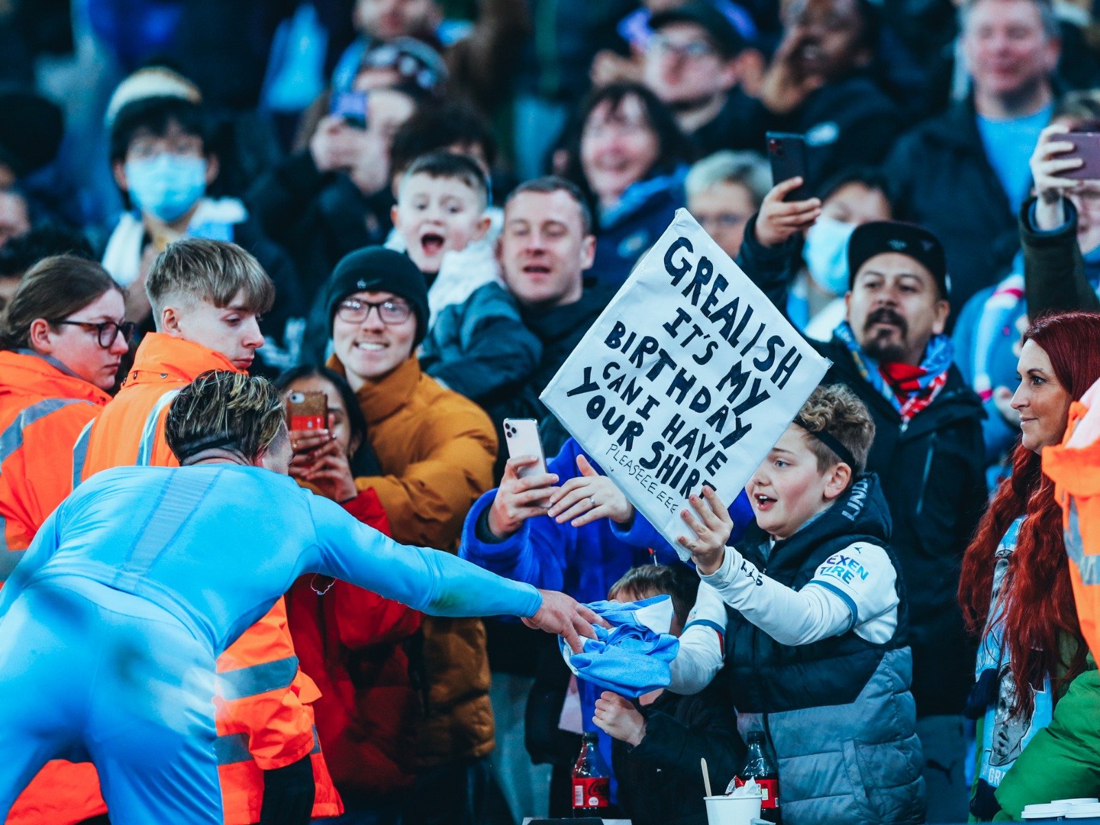 纳年轻球员 纳年轻球员